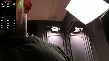 OliverSport webcam model stream image