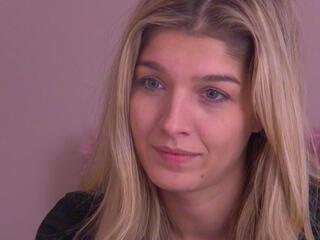 Ova Parlow webcam model stream image