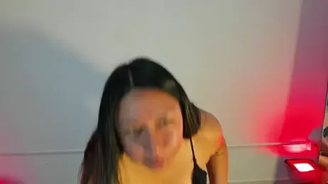 BellaRoux1 webcam model stream image