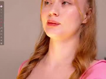 cute_shine webcam model stream image