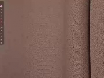 cute_shine webcam model stream image