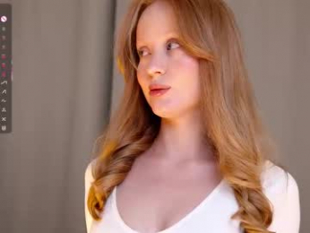 cute_shine webcam model stream image