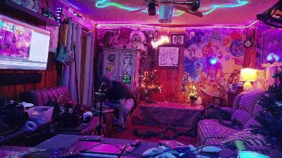 tayshie webcam cam4 model stream image