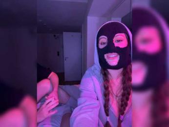 LilllitRR webcam bongacams model stream image