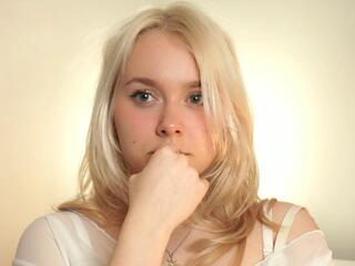 Edyth Aven webcam model stream image