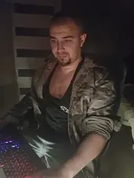 Foxyshaved webcam model stream image