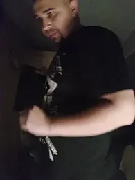 Foxyshaved webcam model stream image