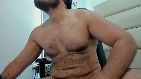 SbasTone_Muscle webcam model stream image