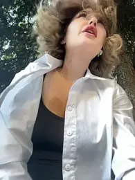 KellyKeler webcam model stream image