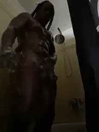 BigWayneDC webcam model stream image