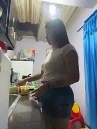 Latina_sexy1 webcam model stream image