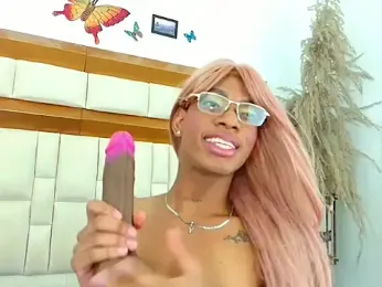 TiffannyValentine webcam model stream image
