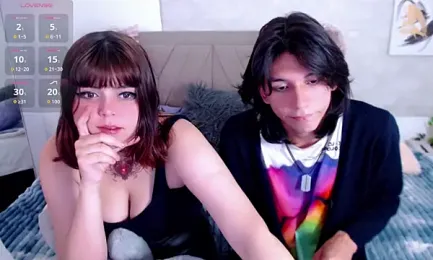 raven_n_matt webcam stripchat model stream image