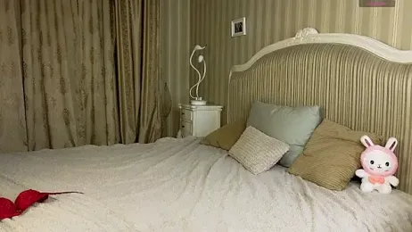 Juuulia_ webcam model stream image