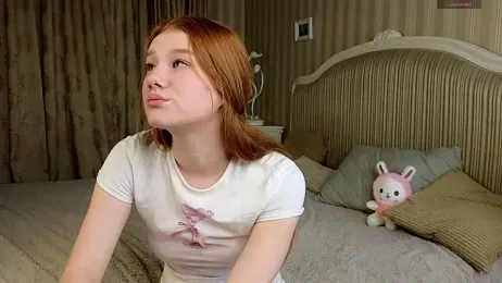 Juuulia_ webcam model stream image