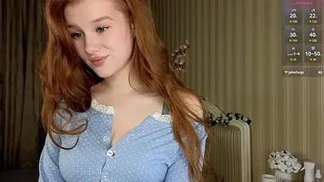 Juuulia_ webcam model stream image