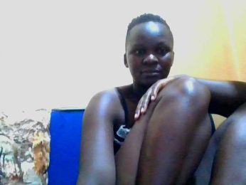 Sexylynn32 webcam model stream image