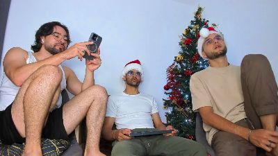 andrewchris_ webcam model stream image