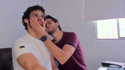 andrewchris_ webcam model stream image