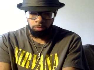 llmywood webcam model stream image