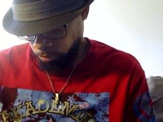 llmywood webcam model stream image