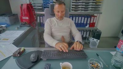 TOM_45_muc webcam model stream image