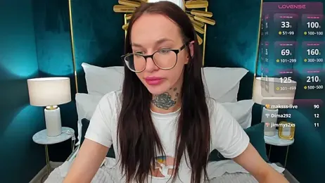 SarahLust webcam model stream image