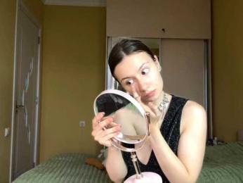 Milka_Crystal webcam model stream image