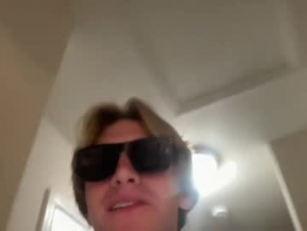 gavinnumbers webcam model stream image