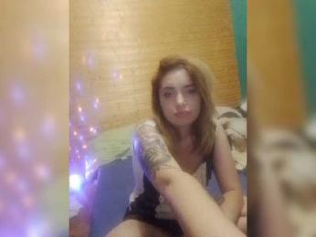 SanyaNastya webcam bongacams model stream image