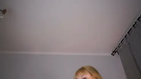 KateDolphin webcam model stream image