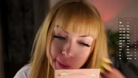 KateDolphin webcam model stream image