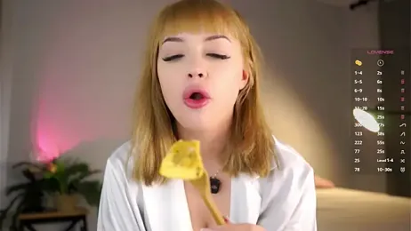 KateDolphin webcam stripchat model stream image