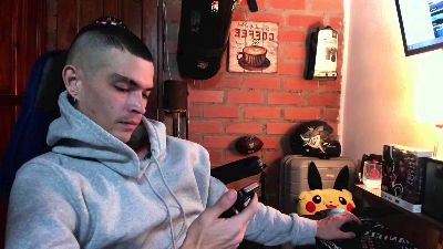 Sauceboy33 webcam cam4 model stream image