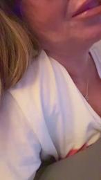 Lucy_Louxx webcam cam4 model stream image