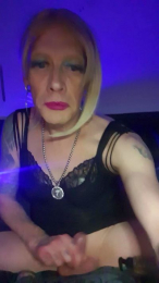 Slutty40xxx webcam model stream image