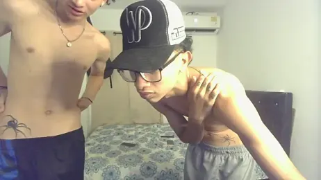 pocket_loversxxx webcam stripchat model stream image