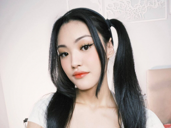 EugeniaClem webcam model stream image