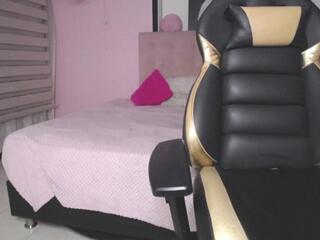 Andrea Ramoss webcam model stream image