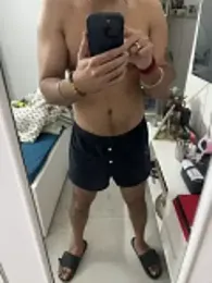 7_INCH_MONSTER webcam model stream image