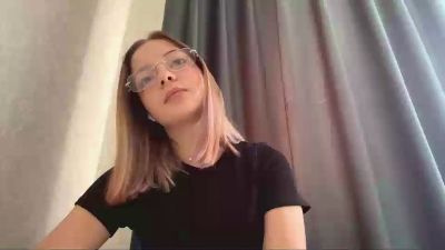 ShaniMonckton webcam model stream image