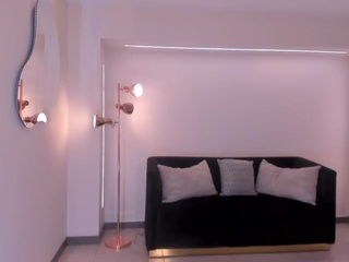 hailey-ross webcam model stream image