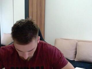 Darius Giles webcam model stream image