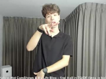 calvin_loves_you webcam chaturbate model stream image