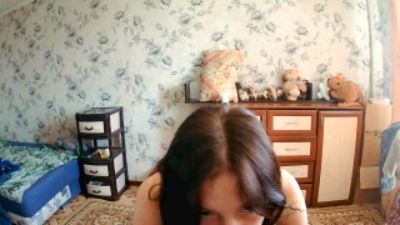BellaHuson webcam model stream image