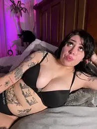 Draculona-666 webcam stripchat model stream image