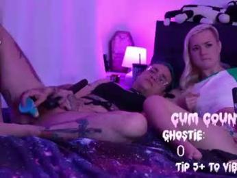 ghostieghoo webcam model stream image