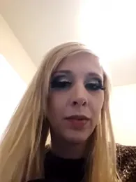 AmethystFoxx webcam model stream image