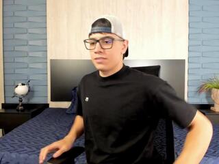 Ethan Martinn webcam model stream image