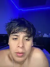 Kailertwink webcam stripchat model stream image
